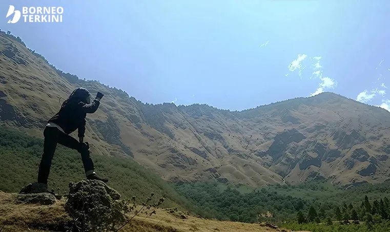 Menjejak Senyap di Puncak Lembah Ramma Gowa, Makassar