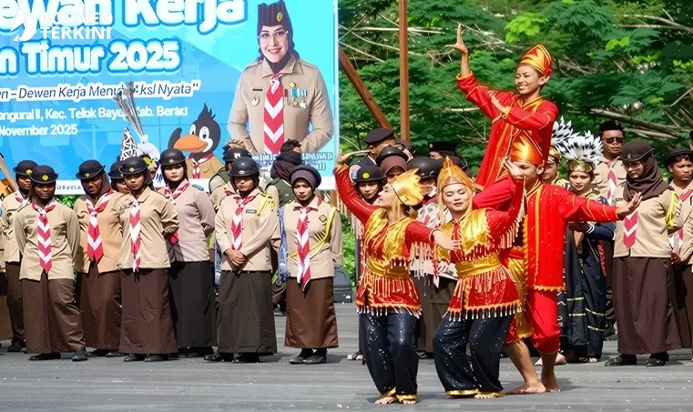 Hari Pramuka ke-64 Tampilkan Atraksi Semaphore yang Menginspirasi