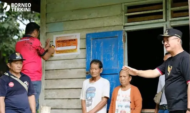 Rumah Ditempel Stiker Keluarga Miskin, Dua Warga Mundur Secara Sukarela