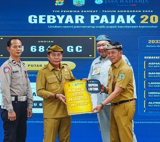 Bapenda Kaltara Pimpin Digitalisasi Retribusi, Gubernur Zainal Targetkan PAD Maksimal