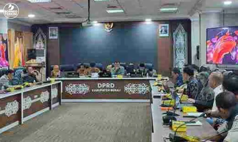 Pembahasan Merger STIPER-UMB Berau Ricuh, Mahasiswa-Alumni Walk Out
